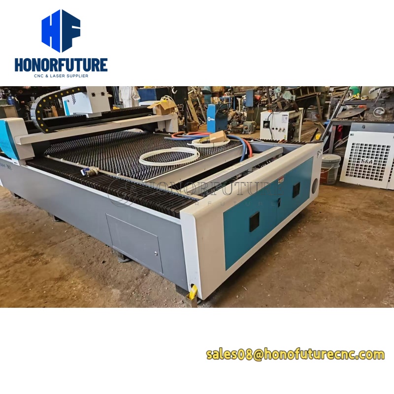 Industrial Fiber Laser Cutting Machine - Potente Máquina de Corte por Láser