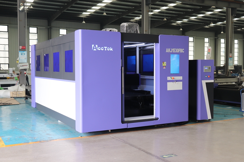 Máquina de corte de Metal por  - Industrial Fiber Laser Cutting Machine reseña y precio