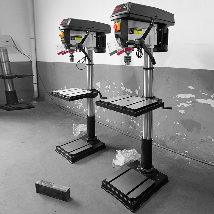 Máquina perforadora de 20 pulg - Industrial Laser Drill reseña y precio